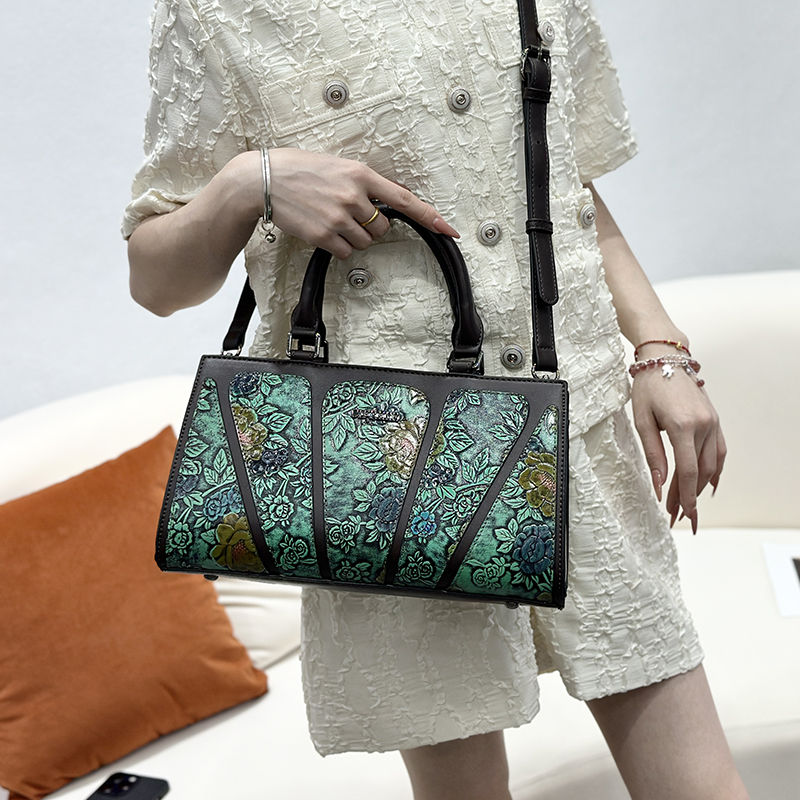 Kadınlar için Vintage 3D Kabar - Leatherwork Flowers incelemesi ve fiyatı