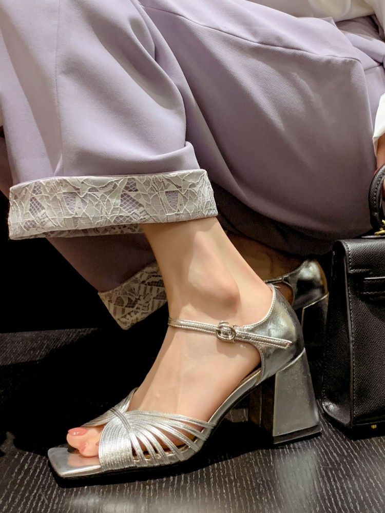 Zarif Kadın Yüksek Topuklu San - Leather Work Outfit incelemesi ve fiyatı