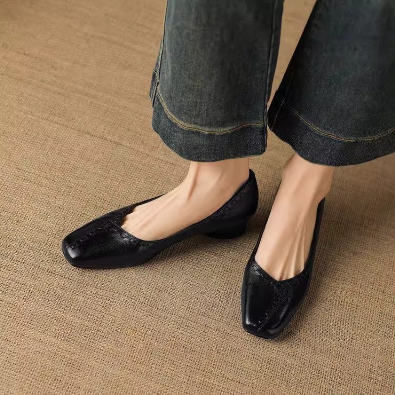 Kadınlar için Zarif Kare Burun - Leather Work Outfit incelemesi ve fiyatı